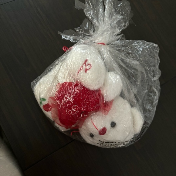 Valentines Day Bear - Picture 4 of 4